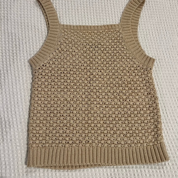 J. Crew Tops - J Crew basket-stitch sweater-tank S